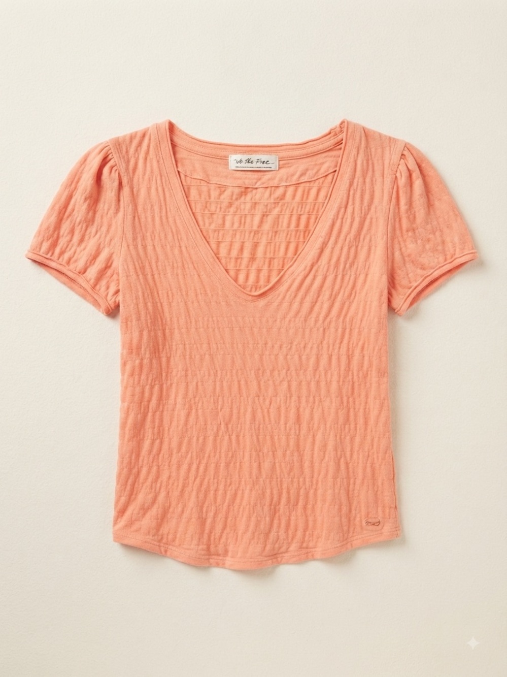 We The Free Peach Crinkle V-Neck Short Sleeve Top - Picture 2 of 7
